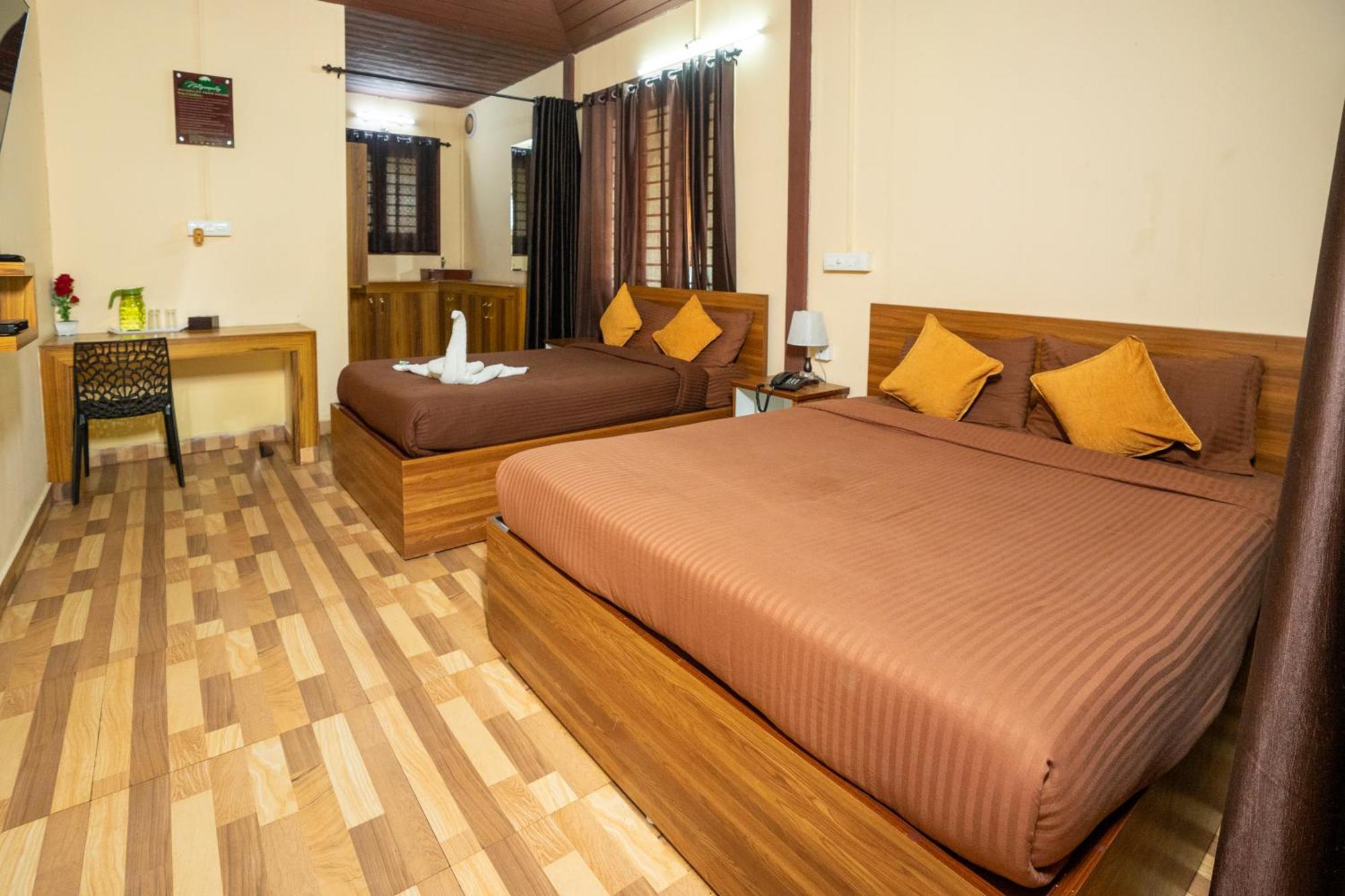 Hill Valley Farm House Nelliyampathy Exterior photo