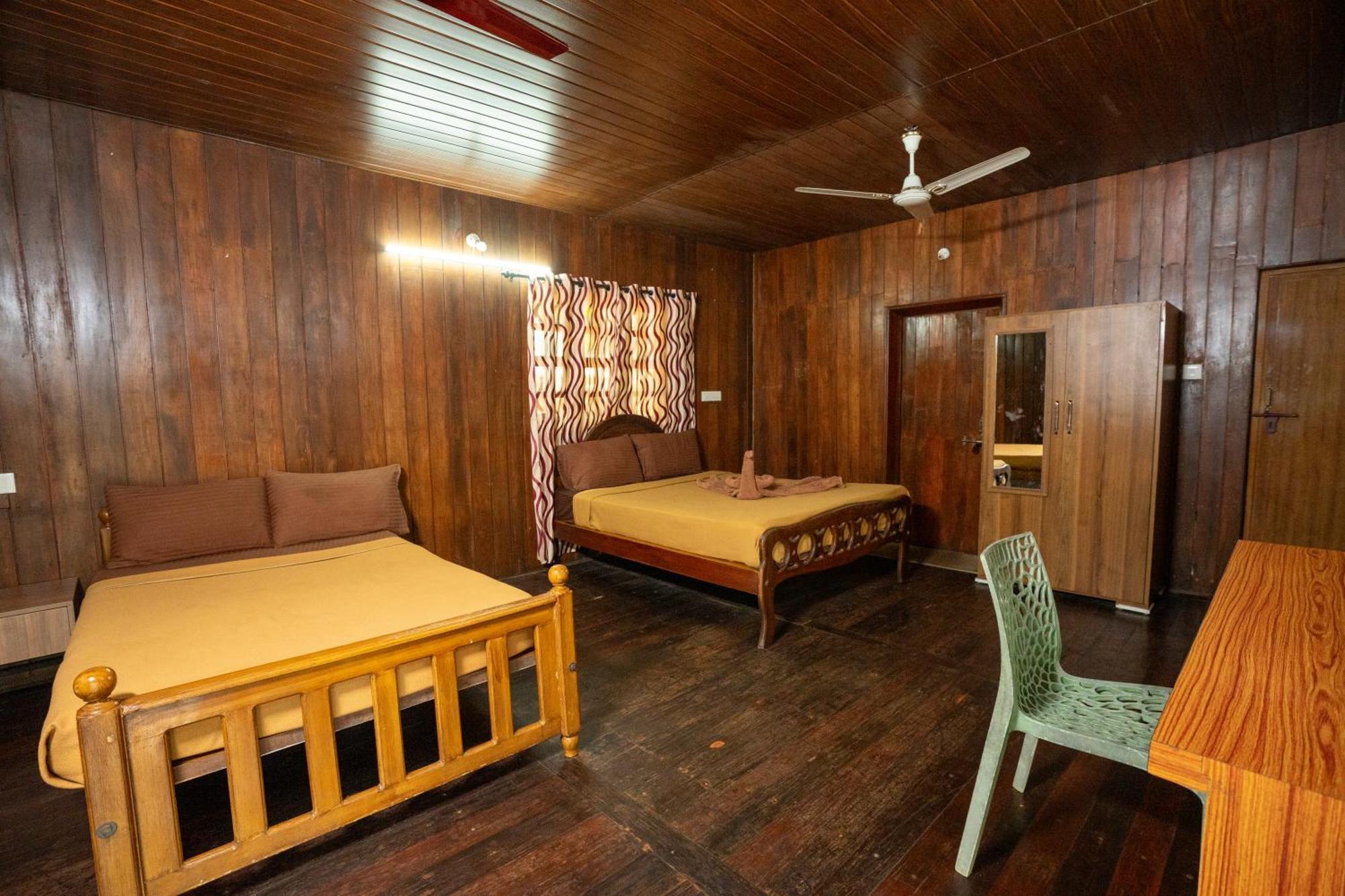 Hill Valley Farm House Nelliyampathy Exterior photo