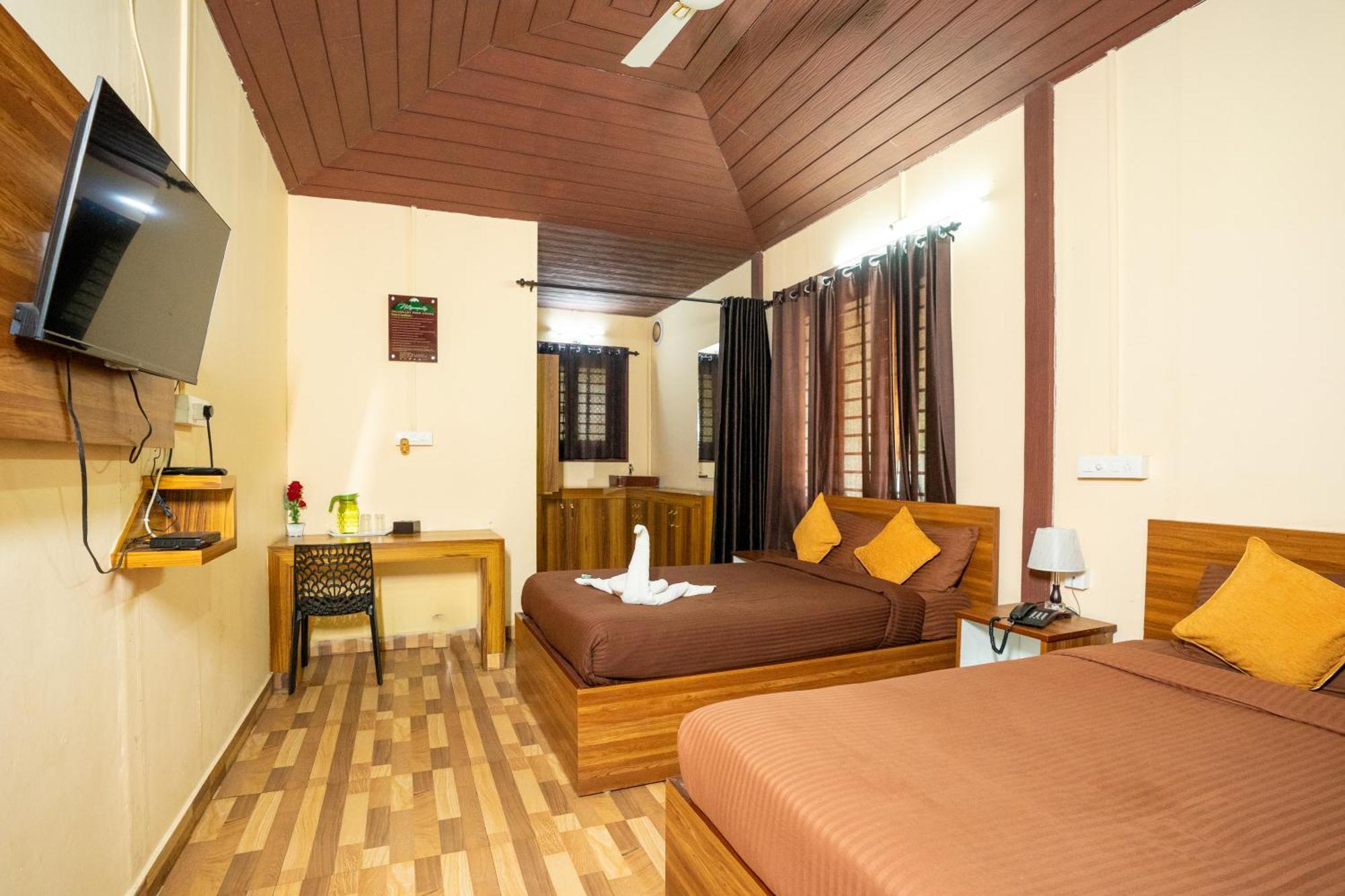 Hill Valley Farm House Nelliyampathy Exterior photo